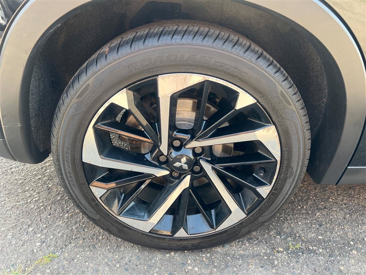 Used 2022 Mitsubishi Outlander SE AWD/4WD image 16