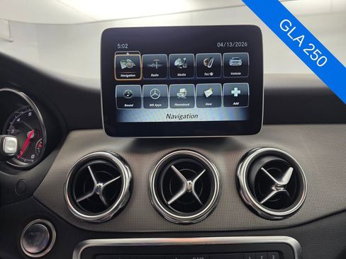 Used 2020 Mercedes-Benz GLA 250 image 22