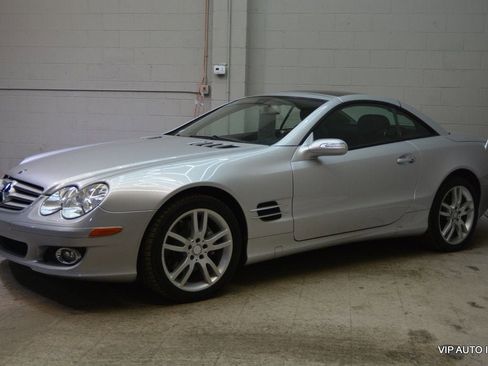 Used 2008 Mercedes-Benz SL 550 image 24
