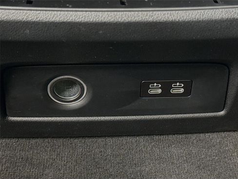 Used 2023 BMW X7 xDrive40i image 41