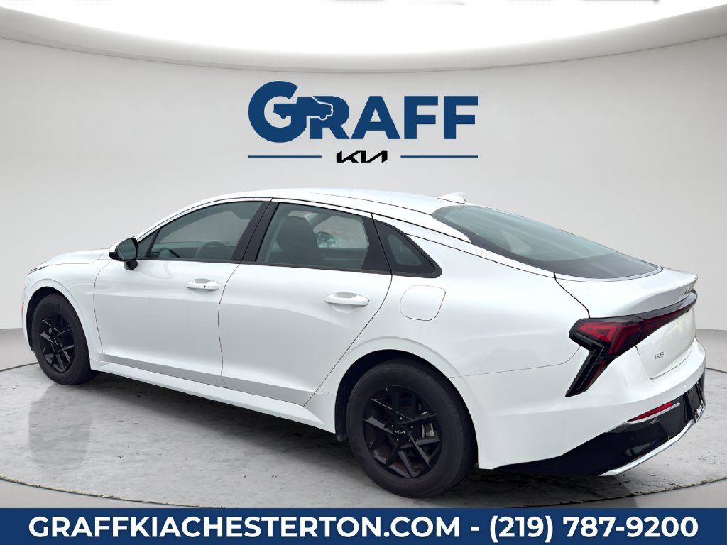 Used 2026 Kia K5 LXS FWD image 5