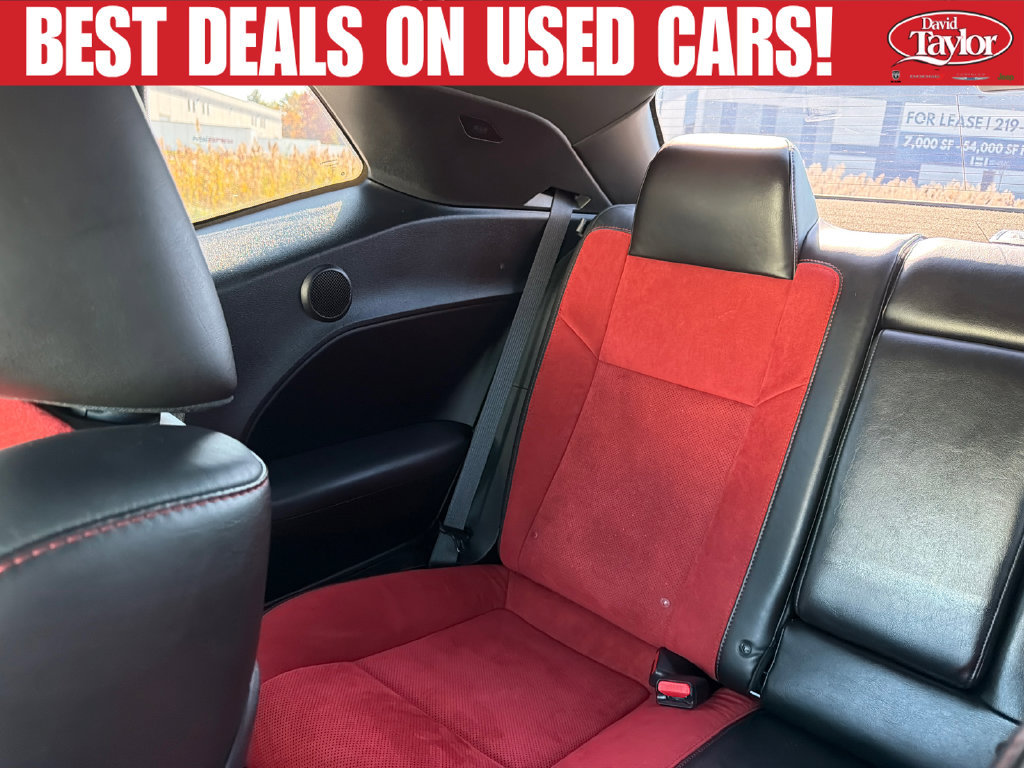 Used 2022 Dodge Challenger R/T w/ Plus Package RWD image 15