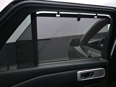 Used 2020 Ford Explorer ST image 28