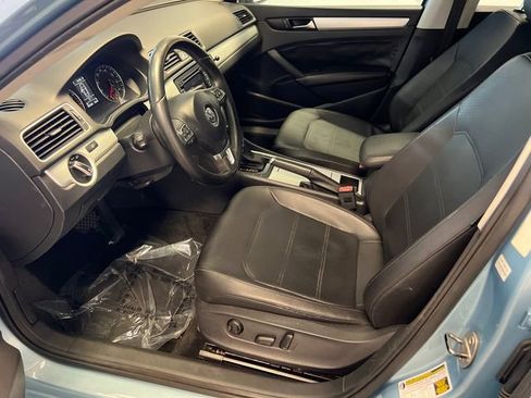 Used 2012 Volkswagen Passat 2.5 SE FWD image 6