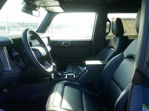 New 2025 Ford Bronco Outer Banks image 13