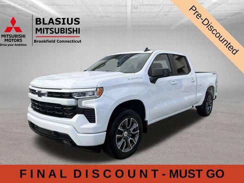 Used 2025 Chevrolet Silverado 1500 RST AWD/4WD image 17