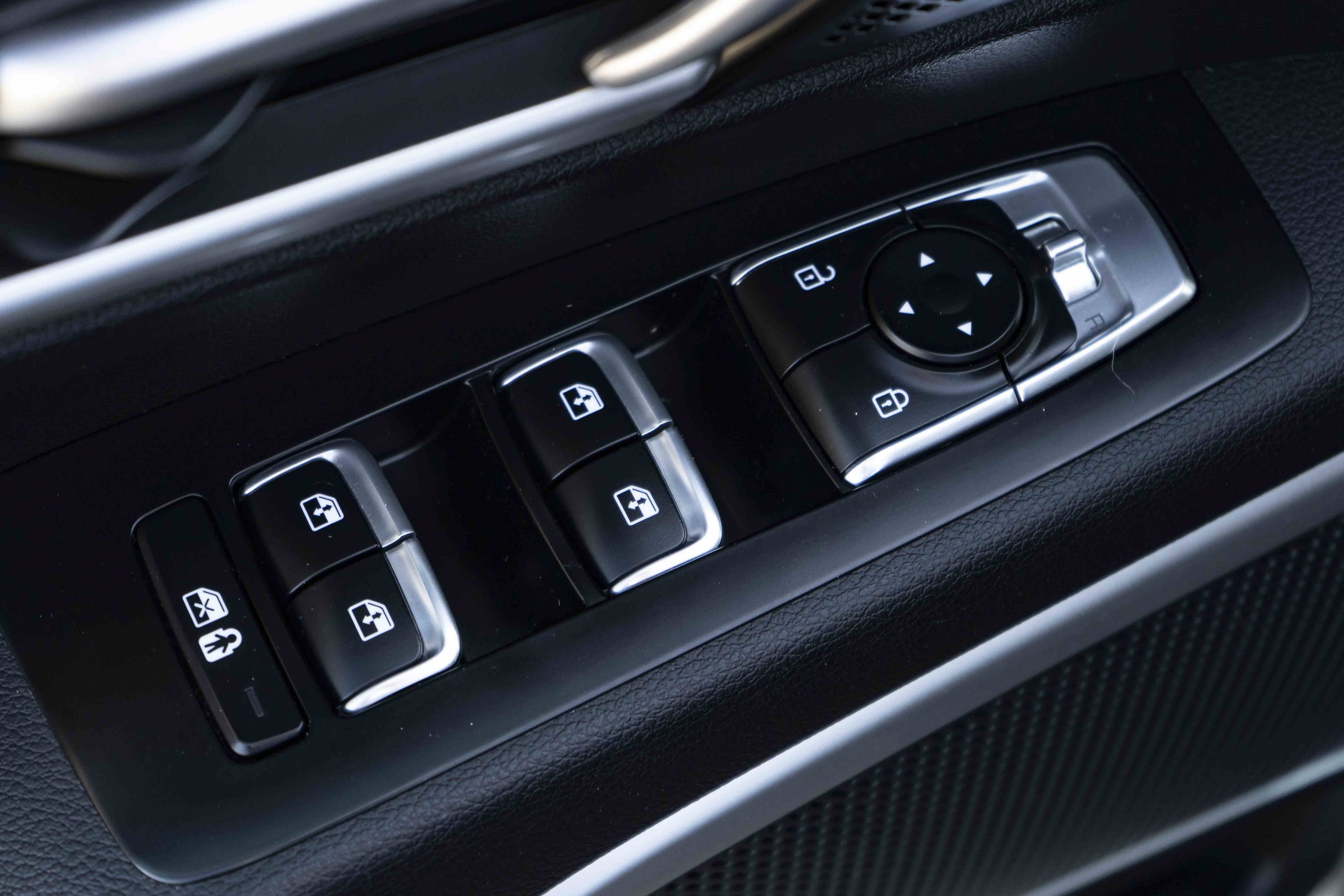 Used 2022 Kia Telluride LX AWD/4WD image 36