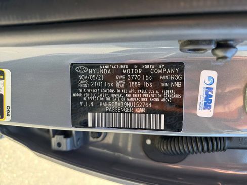 Used 2022 Hyundai Venue SEL FWD image 34