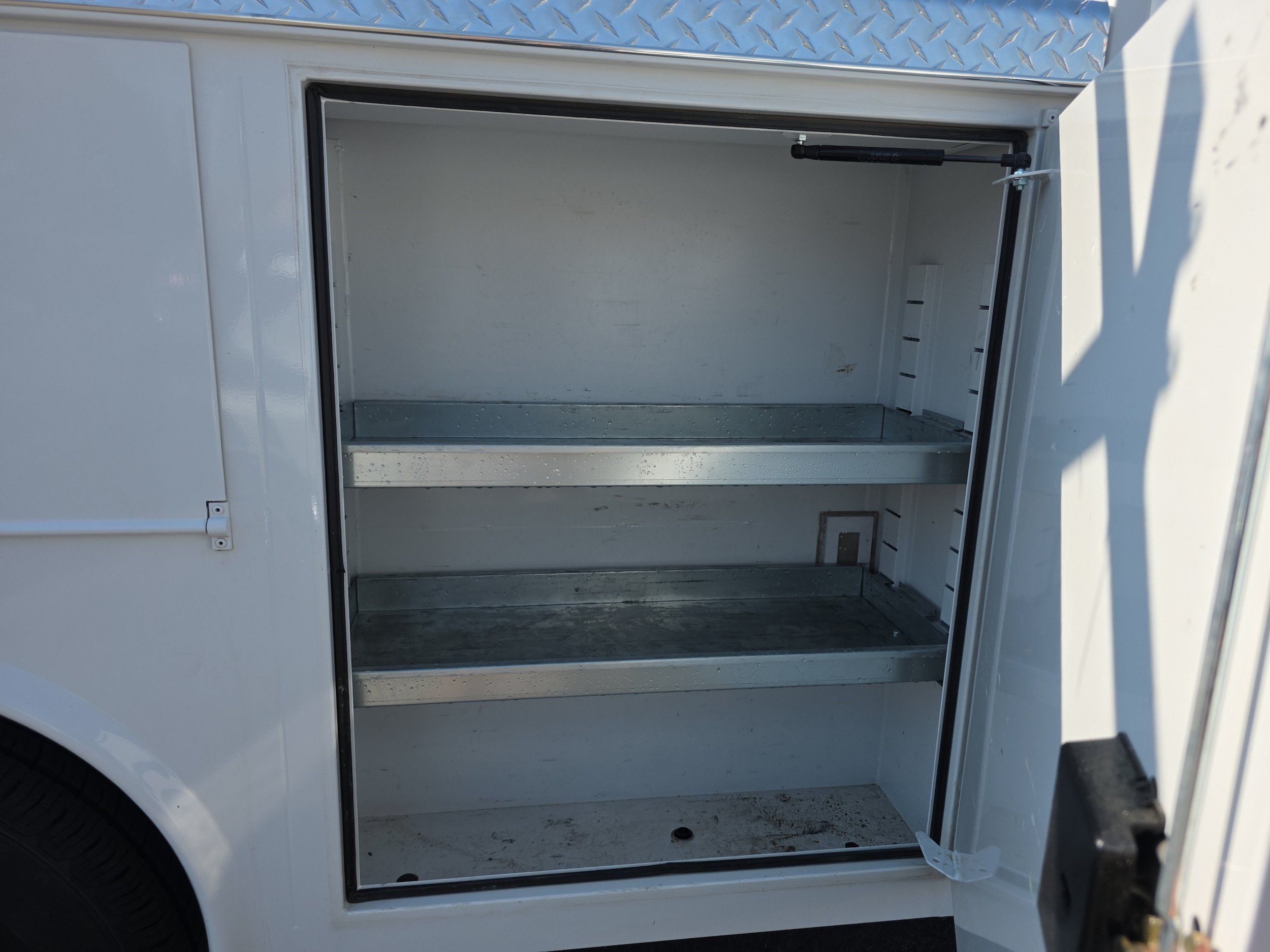 Used 2024 Ford F350 XL w/ XL Chrome Package RWD image 13