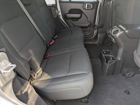 Used 2021 Jeep Wrangler Unlimited Sport AWD/4WD image 18