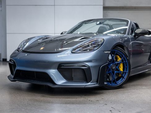 Certified 2025 Porsche 718 Boxster Spyder RS w/ Weissach Package RWD image 23