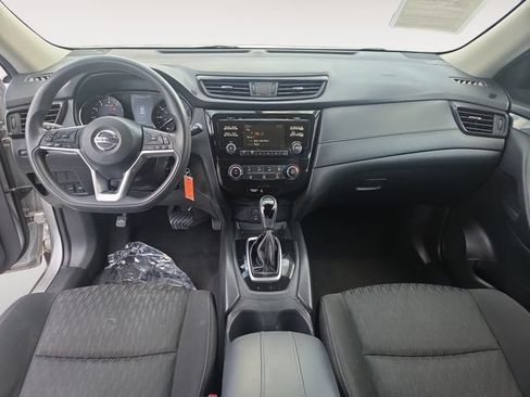 Used 2017 Nissan Rogue S FWD image 10