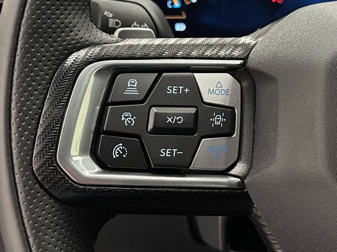 Used 2025 Ford Mustang GT Premium image 21