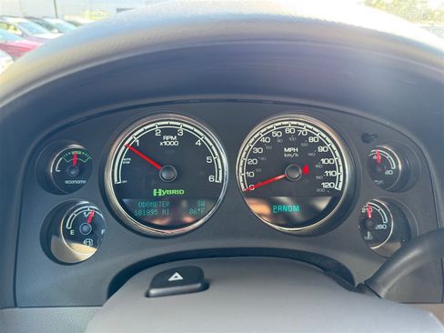 Used 2013 GMC Yukon 4WD Hybrid image 14