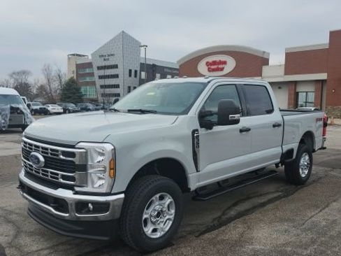 New 2026 Ford F350 XLT w/ 360-Degree Camera Package AWD/4WD image 3