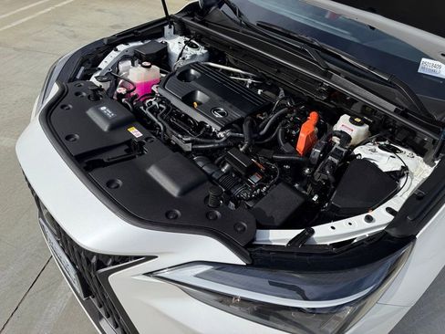 Certified 2024 Lexus NX 350h AWD image 6