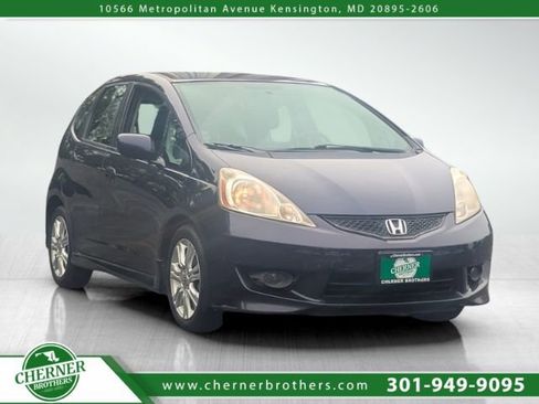 Used 2009 Honda Fit Sport image 1