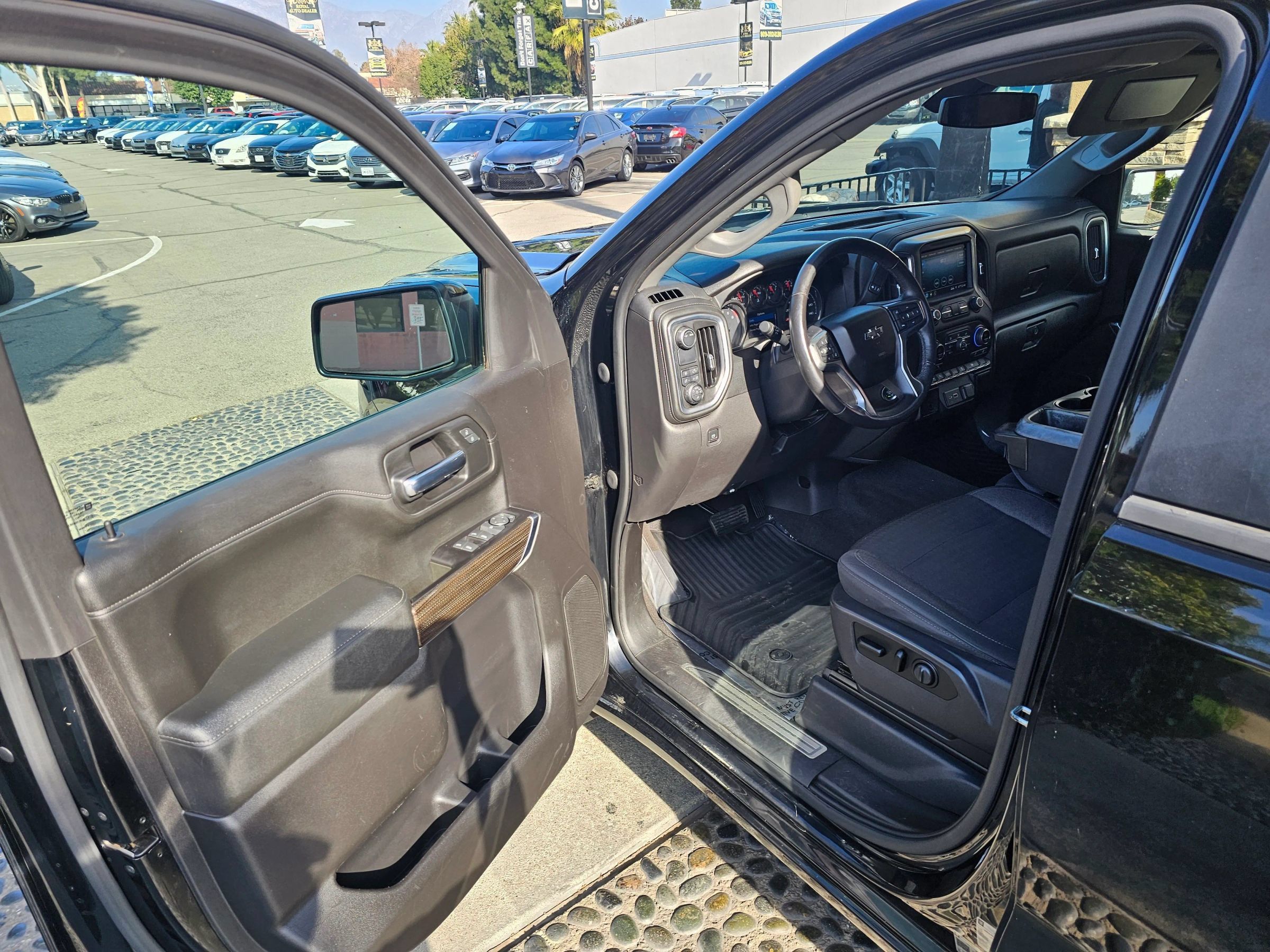Used 2020 Chevrolet Silverado 1500 RST w/ All-Star Edition RWD image 8