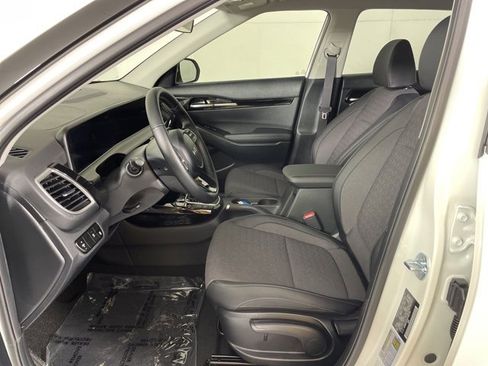 New 2026 Kia Seltos S image 16