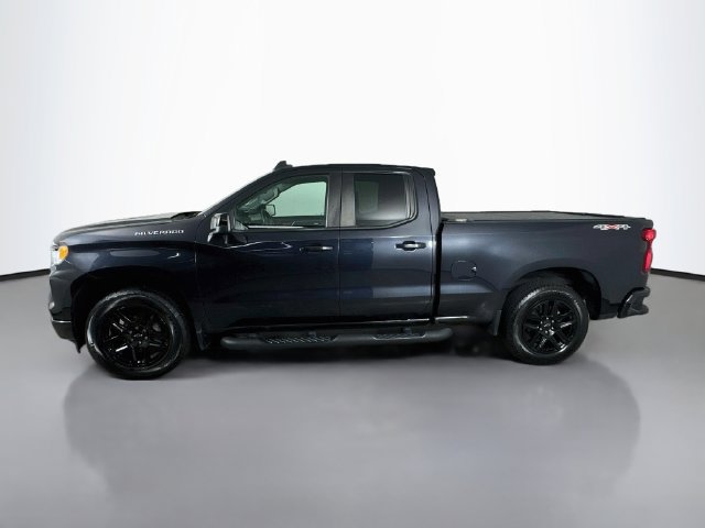Used 2022 Chevrolet Silverado 1500 RST w/ Convenience Package II AWD/4WD image 11
