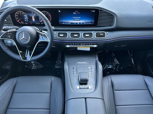 New 2026 Mercedes-Benz GLS 450 4MATIC image 13