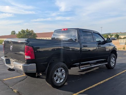 Used 2016 RAM 2500 Tradesman w/ Chrome Appearance Group AWD/4WD image 5