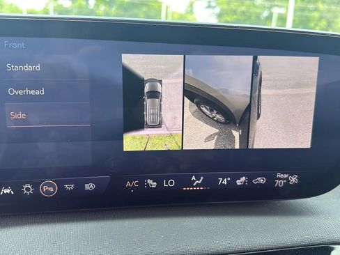 Used 2025 Buick Enclave Preferred FWD image 22