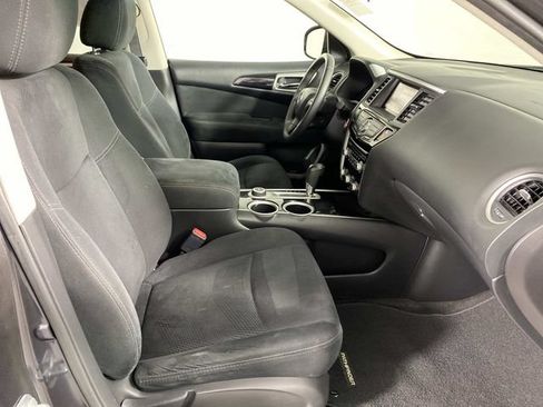 Used 2014 Nissan Pathfinder SV AWD/4WD image 11