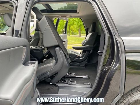 Used 2025 Ford Expedition Max Active AWD/4WD image 41