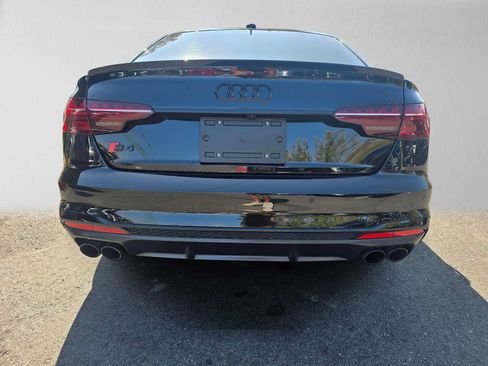 Used 2022 Audi S4 Premium Plus w/ Premium Plus Package AWD/4WD image 4