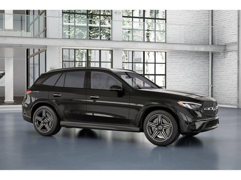 Certified 2026 Mercedes-Benz GLC 300 4MATIC image 13
