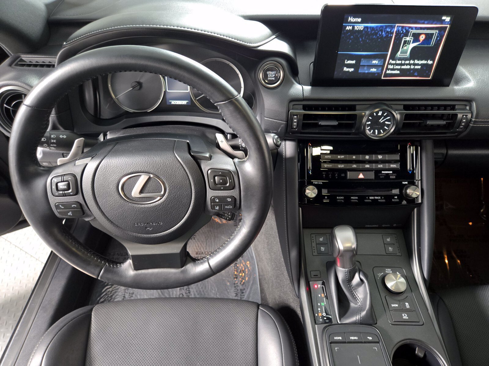 Used 2024 Lexus IS 300 w/ Premium Package RWD image 13