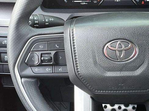 Used 2026 Toyota 4Runner TRD Sport Premium RWD image 12