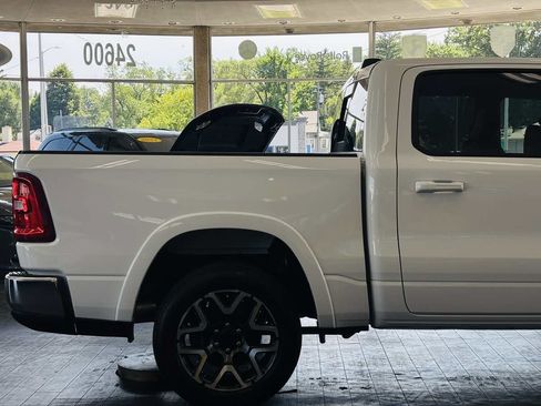 Used 2026 RAM 1500 Laramie AWD/4WD image 6