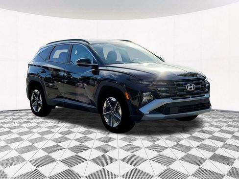 New 2025 Hyundai Tucson SEL image 17