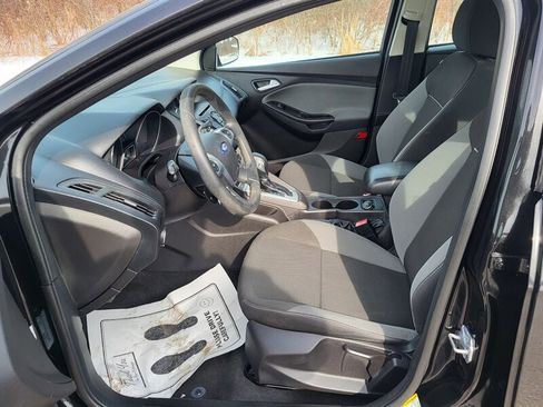 Used 2013 Ford Focus SE FWD image 11