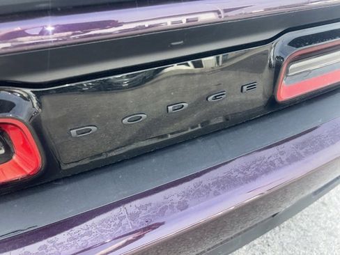 Used 2021 Dodge Challenger SXT w/ Plus Package image 11