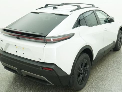 New 2026 Toyota C-HR AWD/4WD image 54