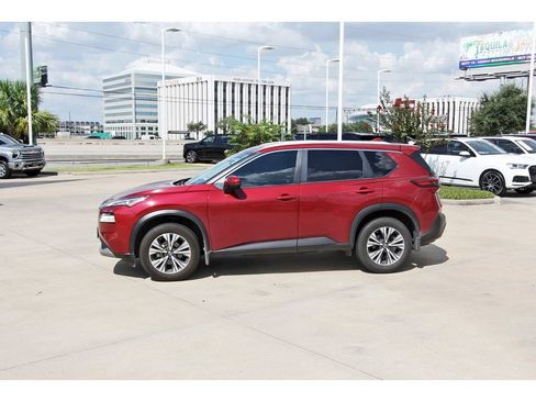 Used 2022 Nissan Rogue SV w/ SV Premium Package FWD image 4