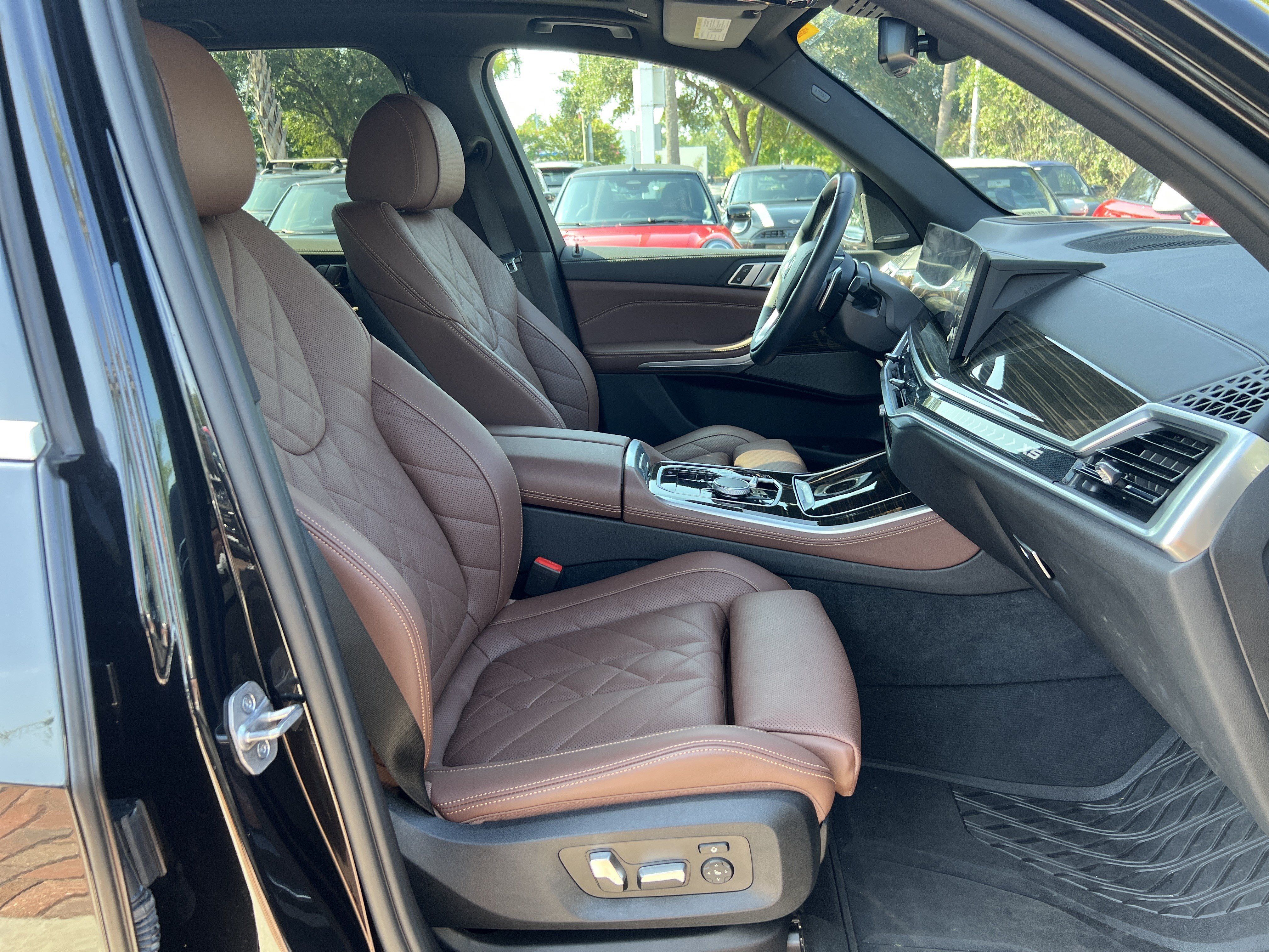 Used 2024 BMW X5 sDrive40i w/ Premium Package RWD image 33