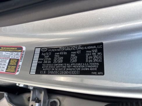 Used 2024 Hyundai Tucson Limited image 32