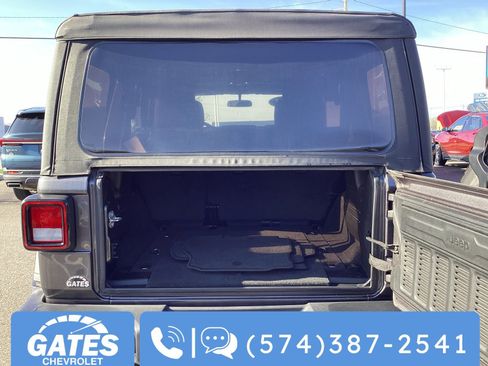 Used 2021 Jeep Wrangler Unlimited Sport AWD/4WD image 10