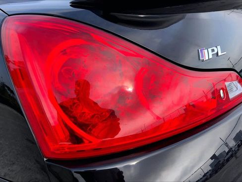 Used 2013 INFINITI G37 IPL image 27