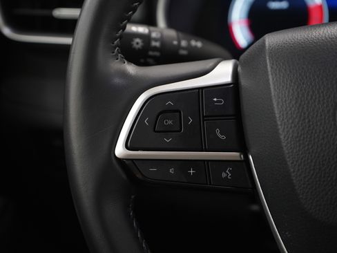 Used 2025 Toyota Highlander XSE image 27