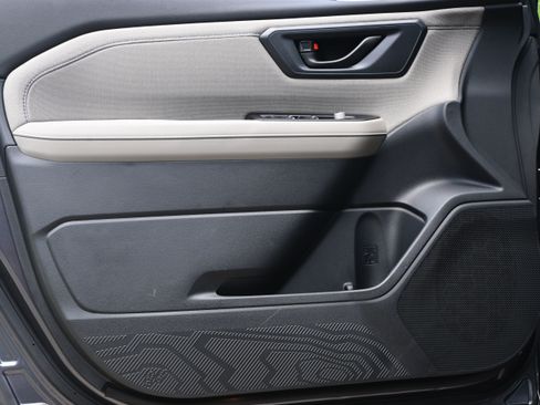 New 2026 Subaru Forester Premium AWD/4WD image 14