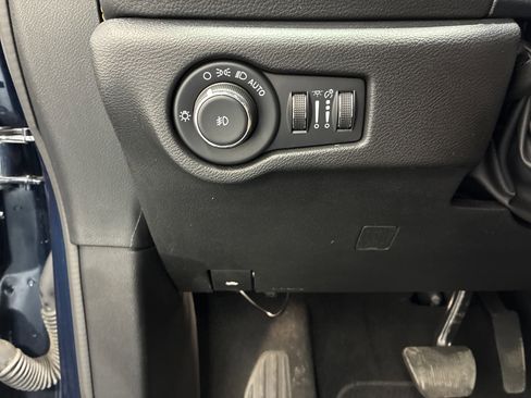 Certified 2022 Chrysler Pacifica Pinnacle AWD/4WD image 20