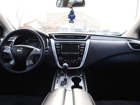 Used 2016 Nissan Murano S FWD image 14