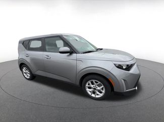Used 2025 Kia Soul LX w/ LX Technology Package FWD video 2