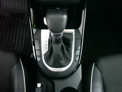 Used 2023 Kia Forte GT-Line image 23