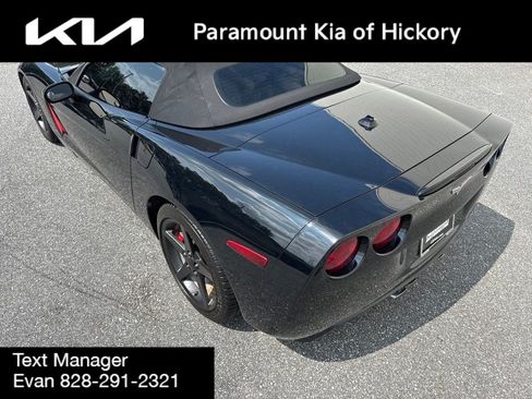Used 2005 Chevrolet Corvette Convertible w/ Preferred Equipment Group RWD image 5